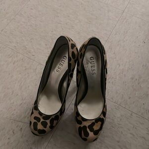 hells guess size